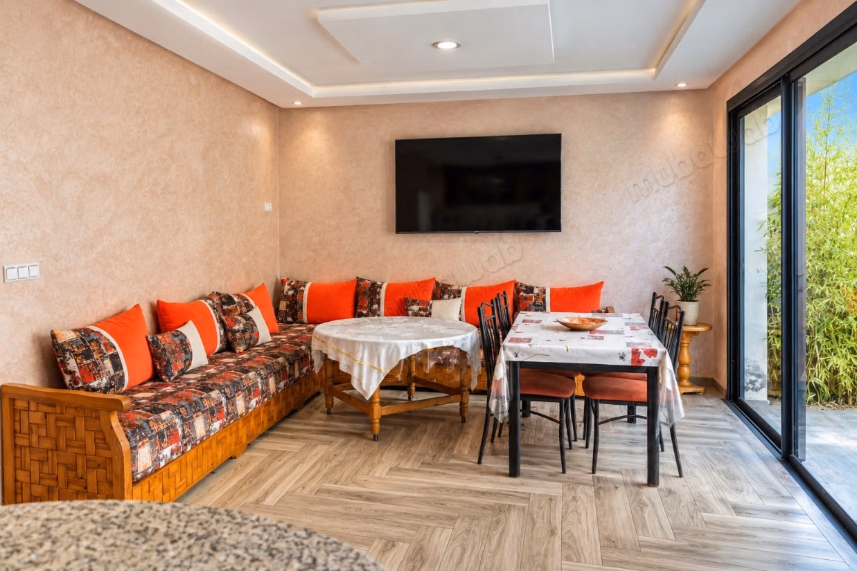 Villa meublée à vendre — lotissement argana