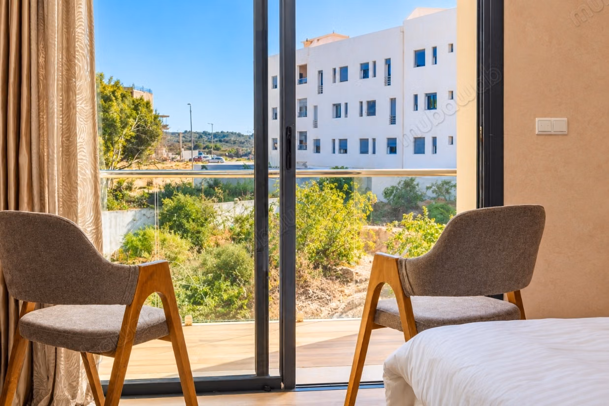 Villa meublée à vendre — lotissement argana