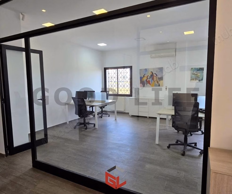 For rent - Furnished and equipped office at Lake 1