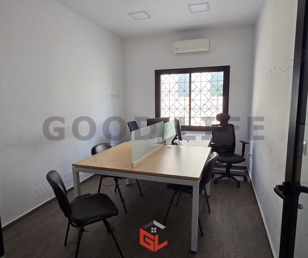 For rent - Furnished and equipped office at Lake 1