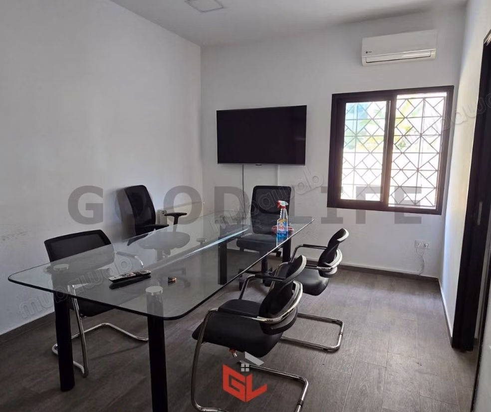For rent - Furnished and equipped office at Lake 1