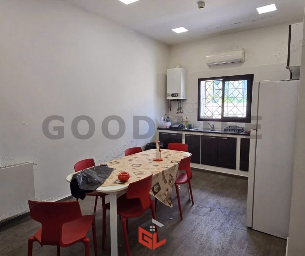 For rent - Furnished and equipped office at Lake 1