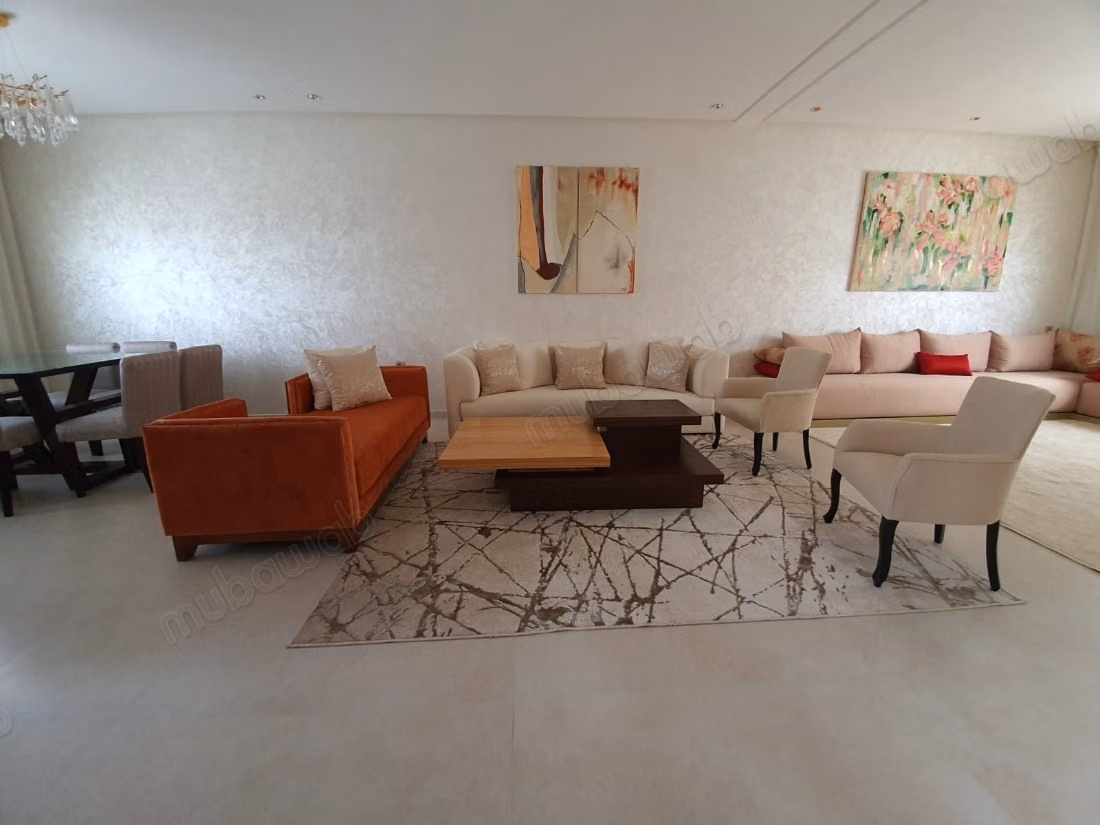 Luxurious villa for rent in Harhoura. Area 300 m². Furnished