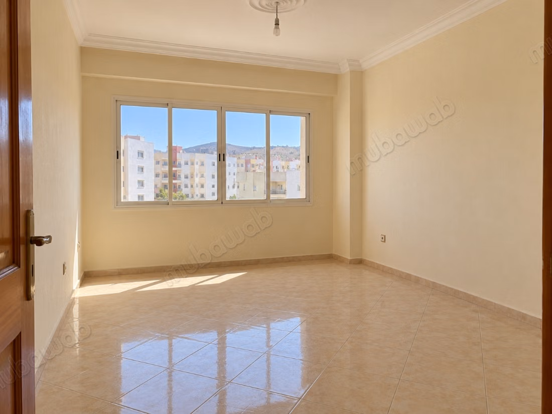Appartement à vendre. Dimension 110 m². Piscine, climatisation