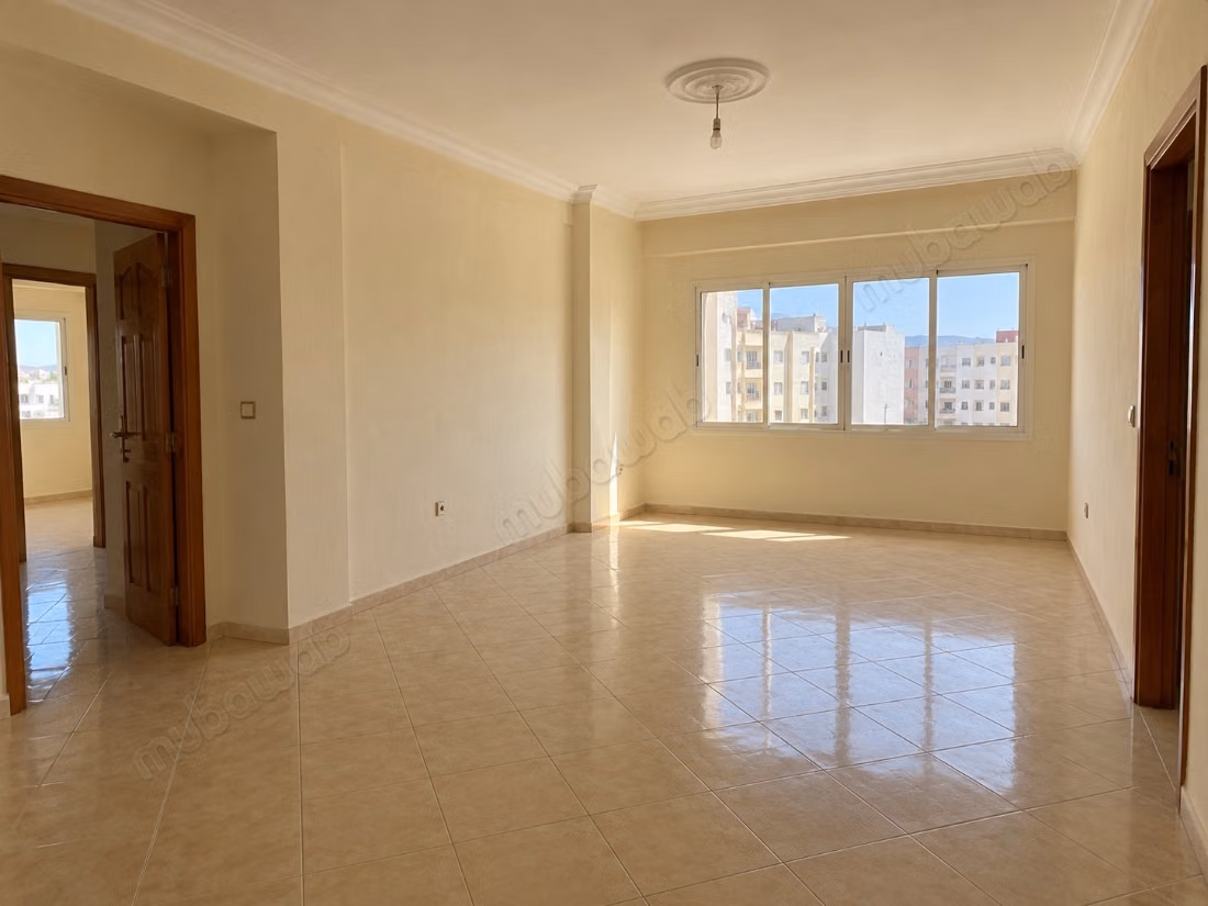 Appartement à vendre. Dimension 110 m². Piscine, climatisation