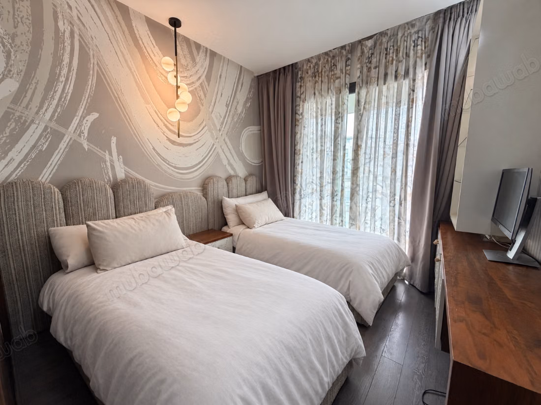 Bright apartment in Founty with furnished terrace