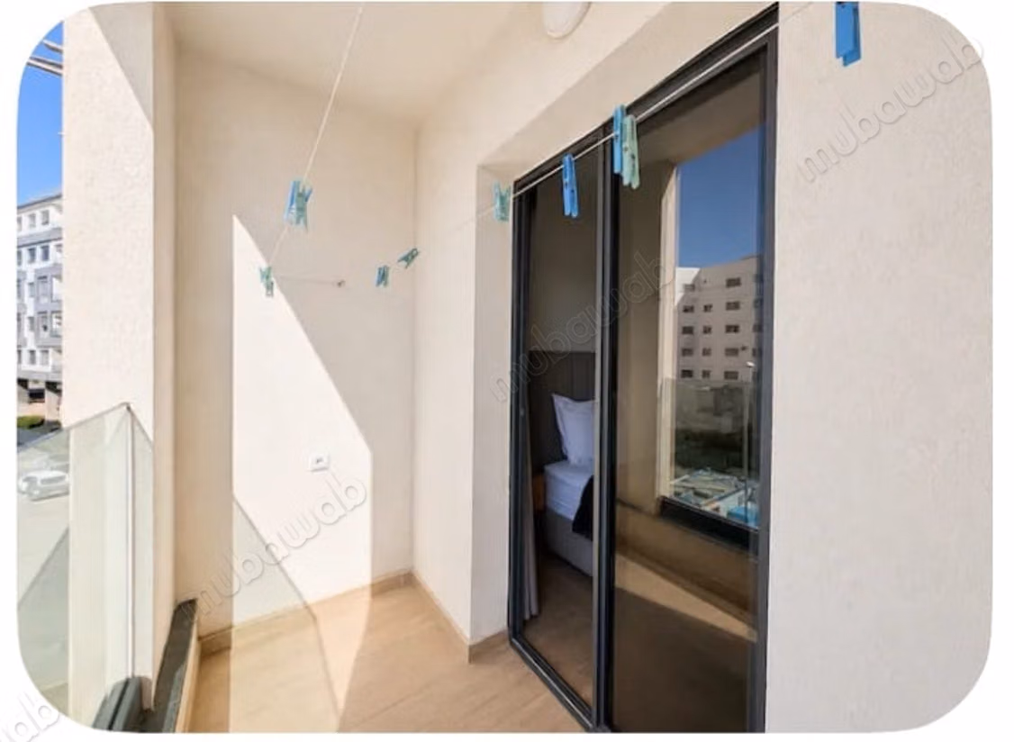 Appartamento arredato con 2 camere da letto in affitto a Haut Founti