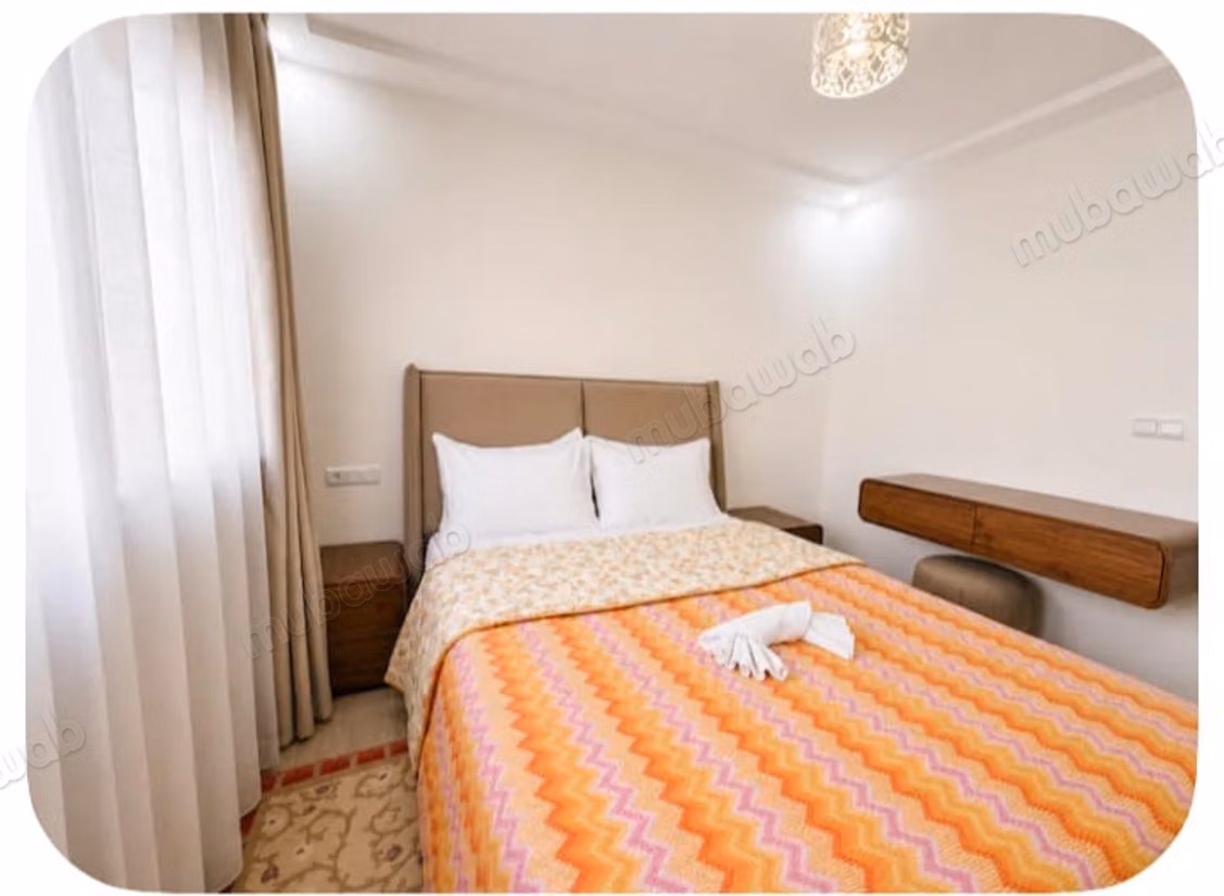 Appartamento arredato con 2 camere da letto in affitto a Haut Founti