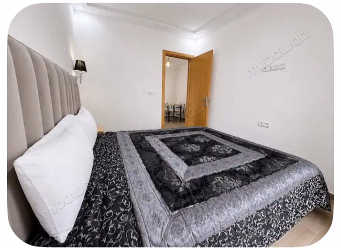 Appartamento arredato con 2 camere da letto in affitto a Haut Founti