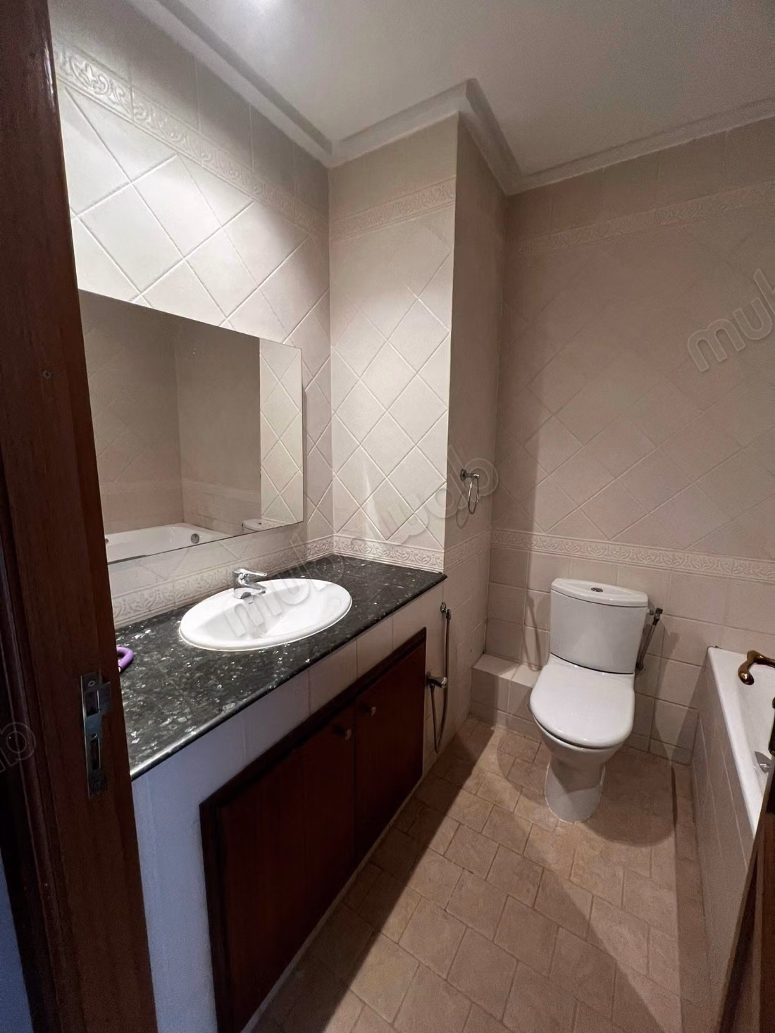  Ennasr – appartement s4 à vendre
