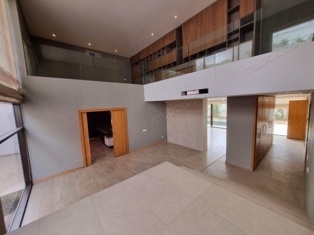 El menzah 1 une villa prestigieuse à vendre