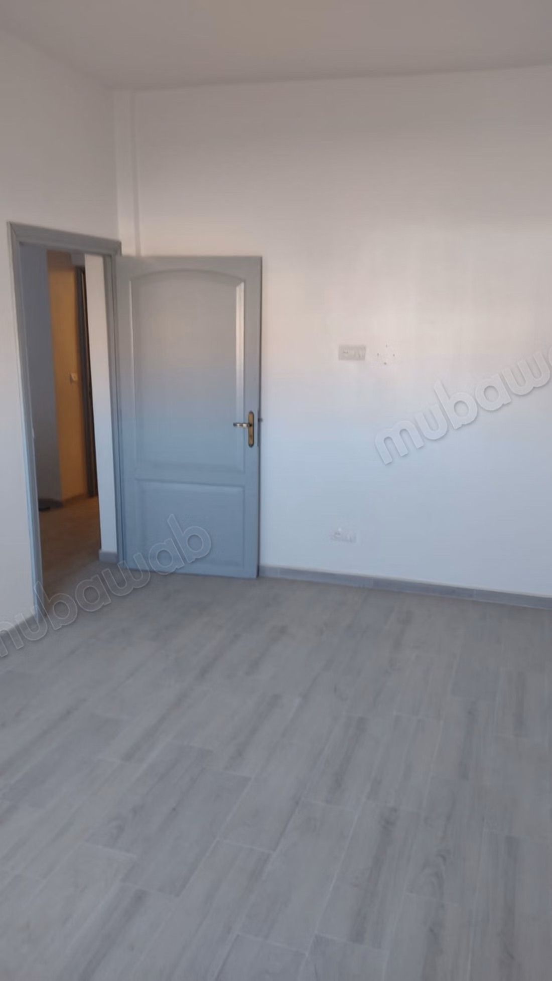 Apartamento moderno completamente renovado