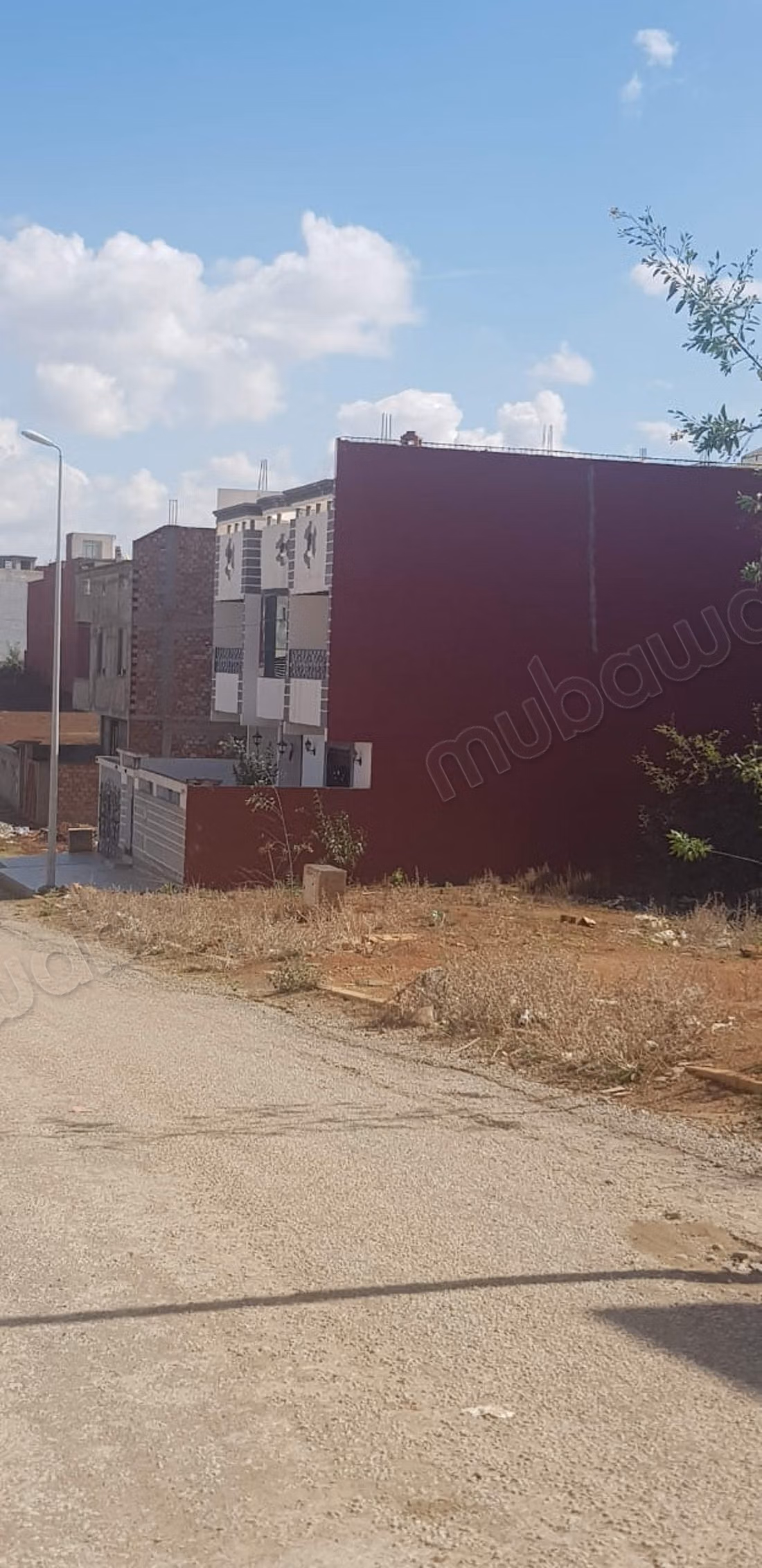 Terrain à vendre. Superficie totale 172 m²