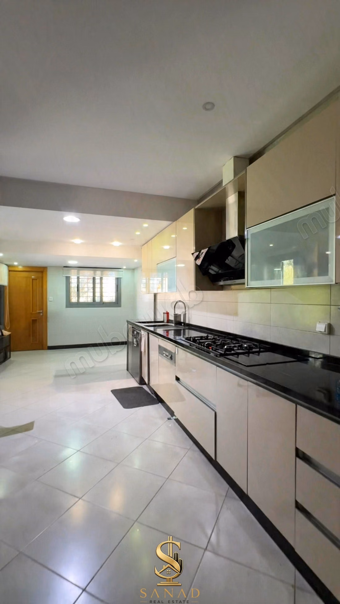 Villa en venta, asegurada y cerca del Monte Al-Kabir