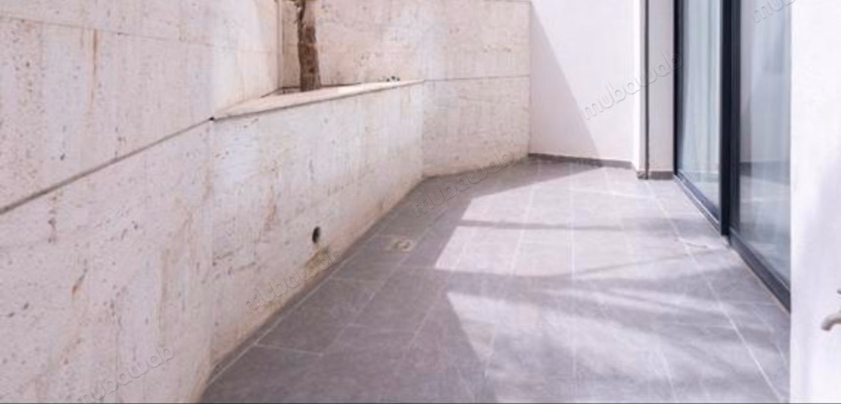 Appartement en location à Ain Diab Meublé avec terasse