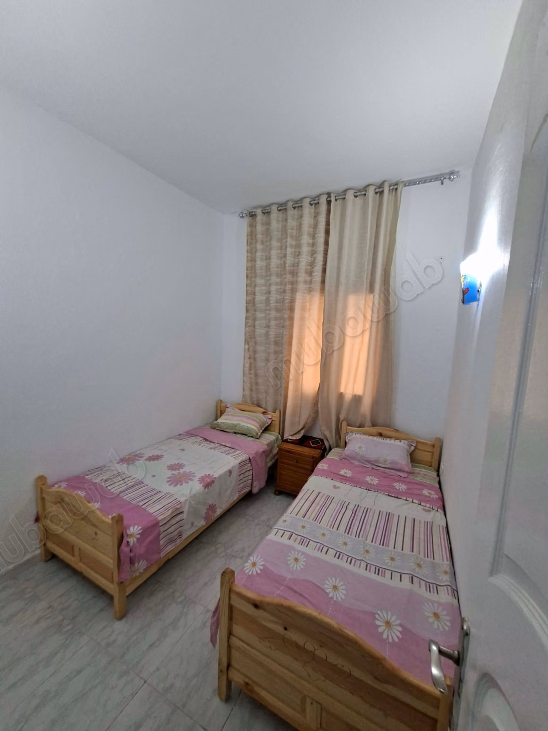 Location saisonnière à La Marsa Ville. 3 pièces. Porte blindée, sécurité