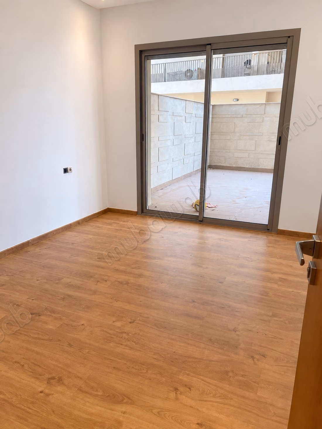 Nuovo studio in affitto - Residenza premium a CFC