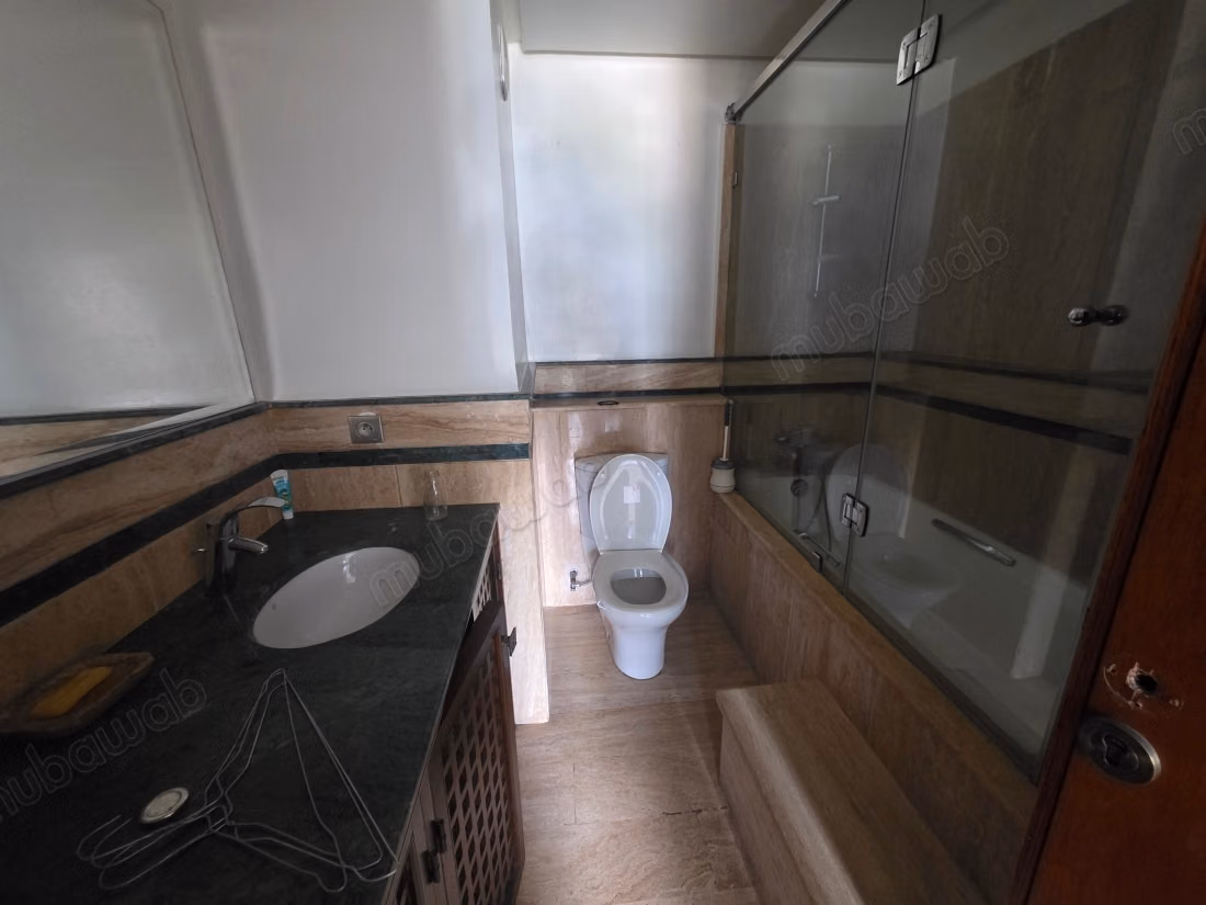 Modern apartment for sale in Mahaj Riad