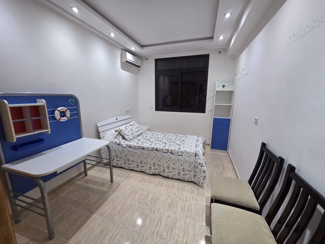 Moderne gemeubileerde appartement in Agdal