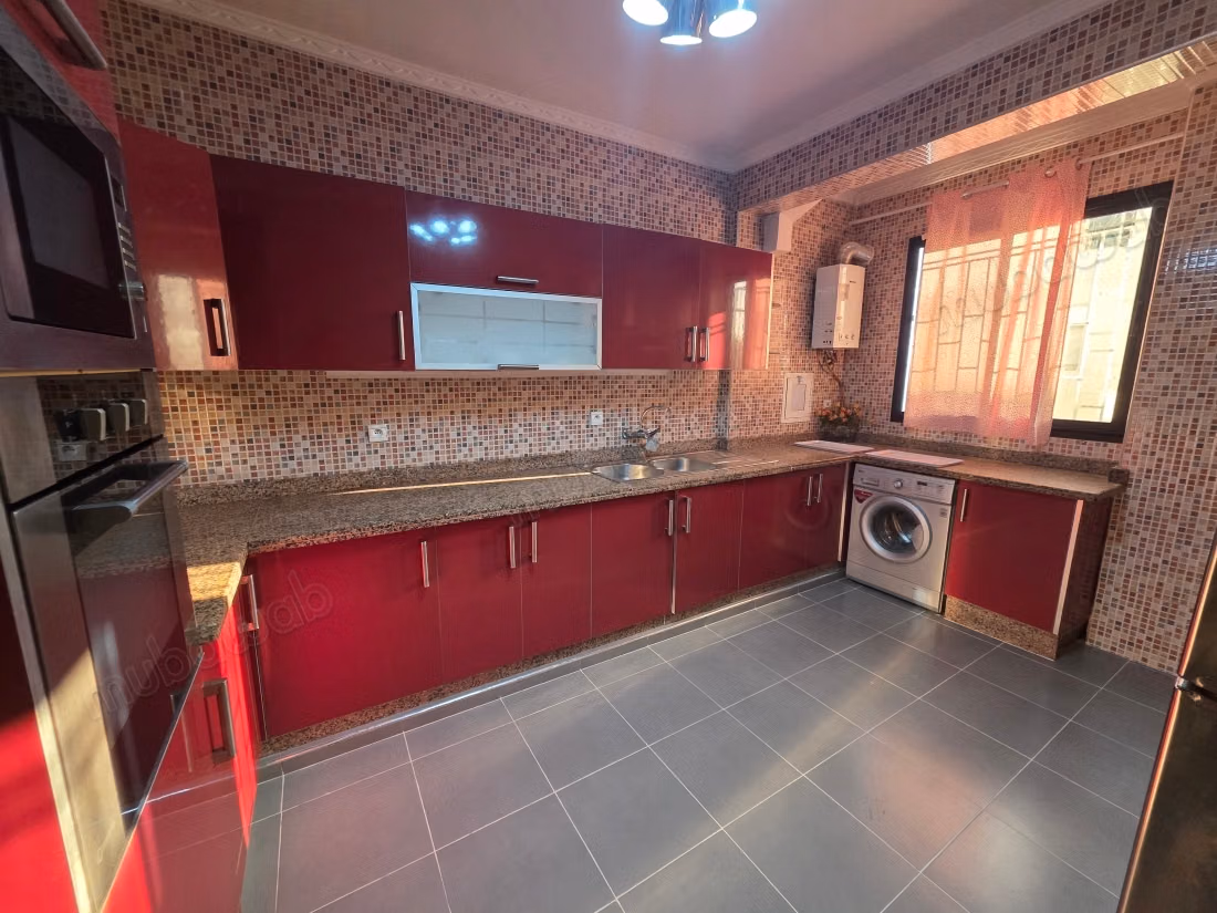 Moderne gemeubileerde appartement in Agdal