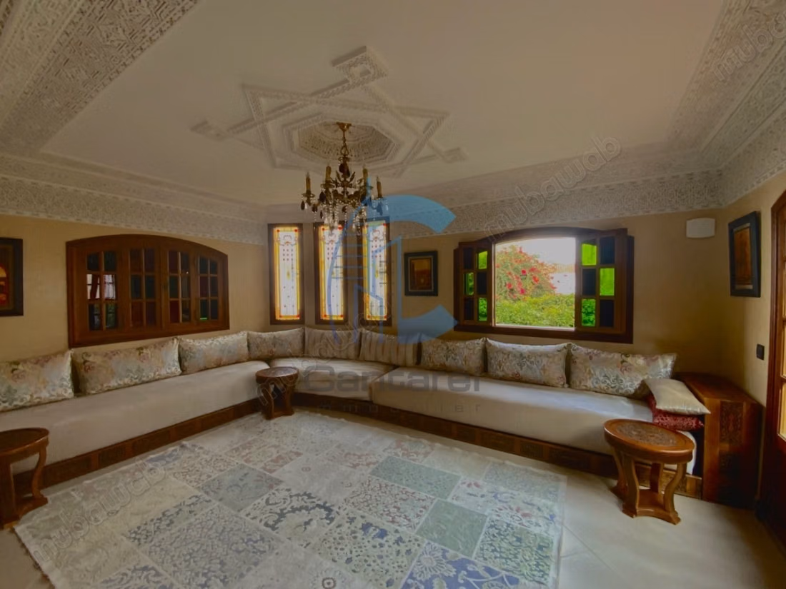 Villa for sale