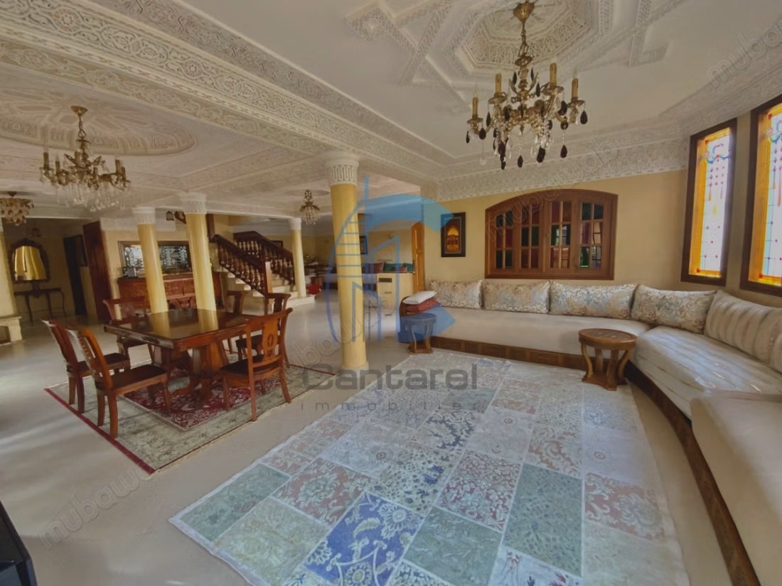 Villa for sale
