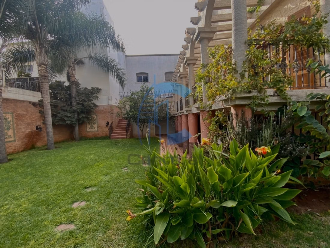 Villa for sale