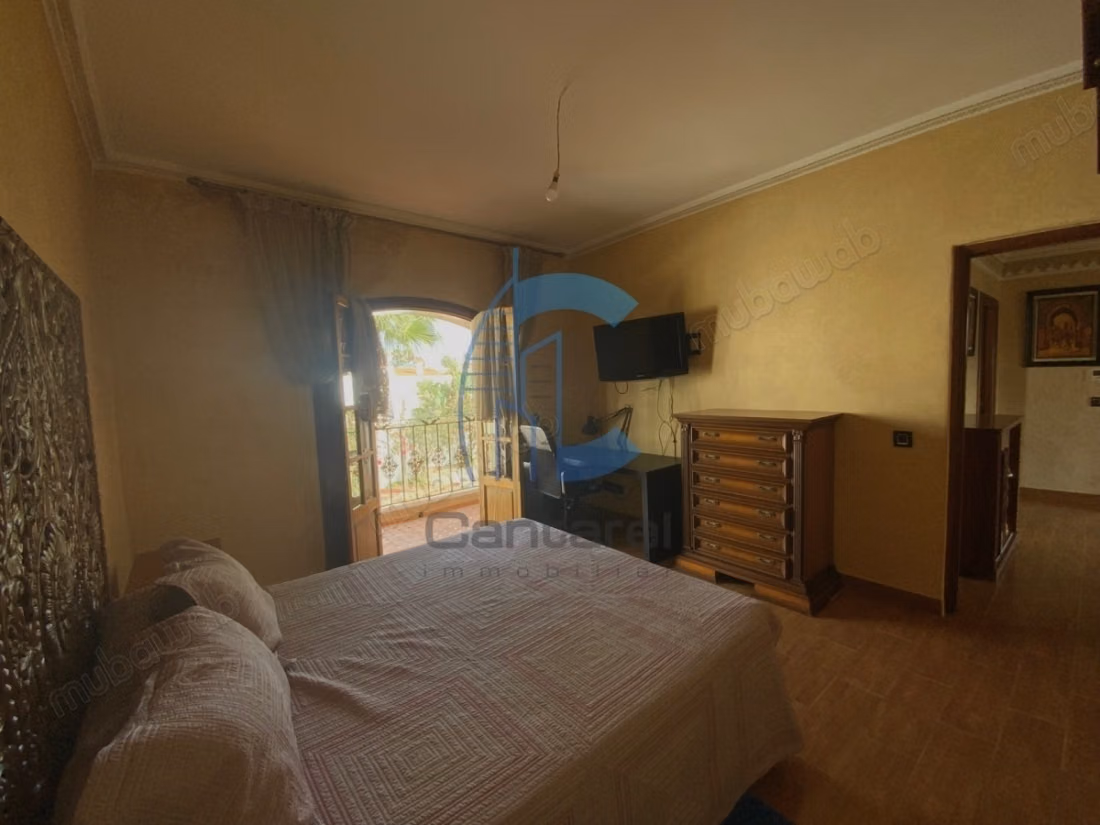 Villa for sale