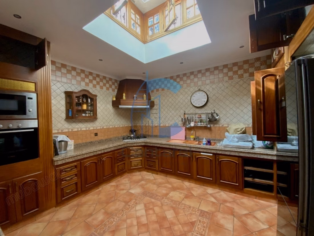 Villa for sale