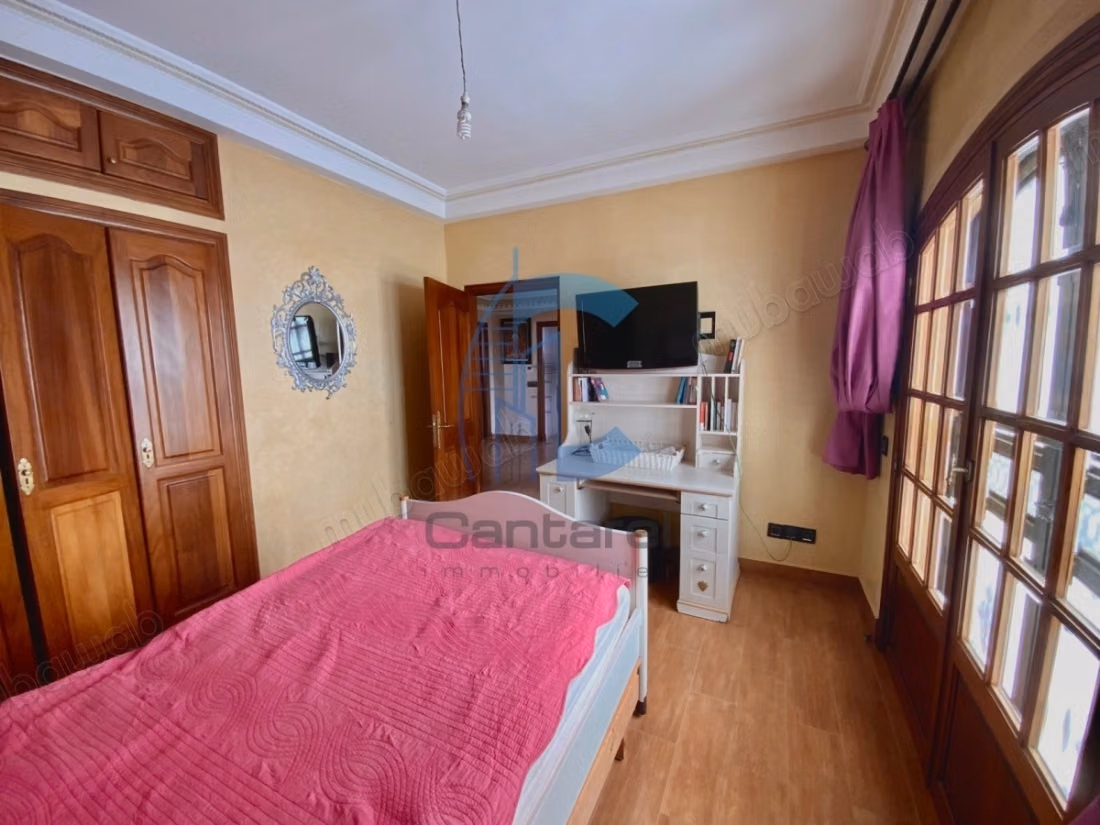 Villa for sale