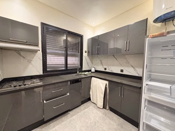 Appartement à louer 2 chambres meublé Mabrouka