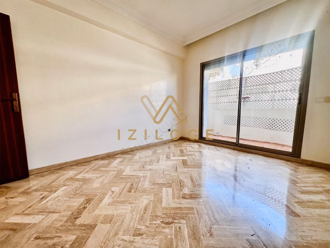 Apartment for sale in Racine