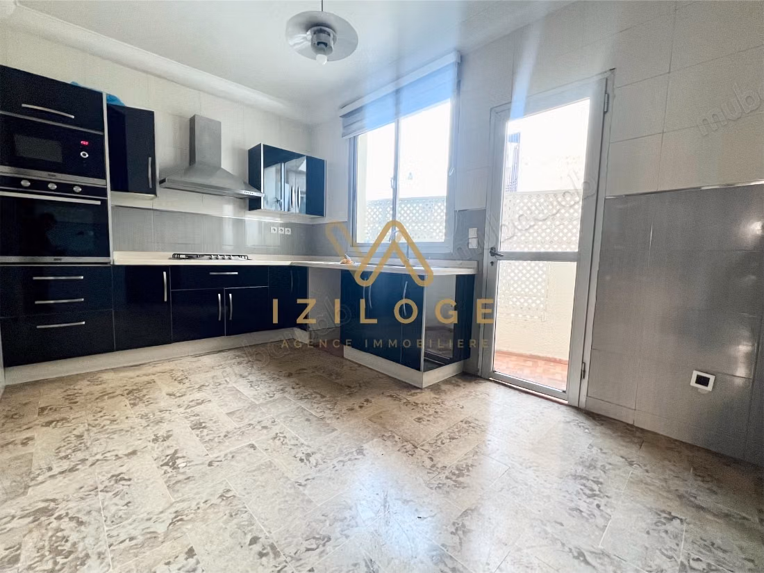 Apartment for sale in Racine