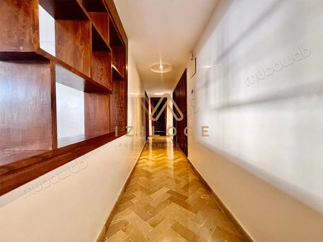 Apartment for sale in Racine