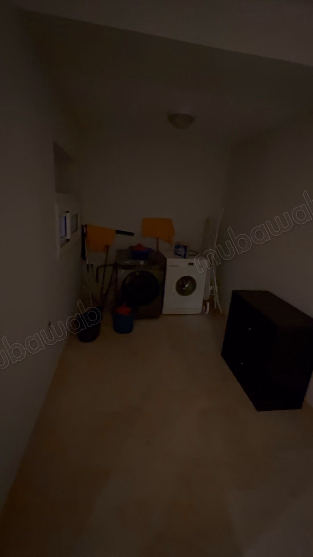 Location villa de haut standing à Ville Verte.
Superficie 1100 m².
Antenne parabolique et sécurité