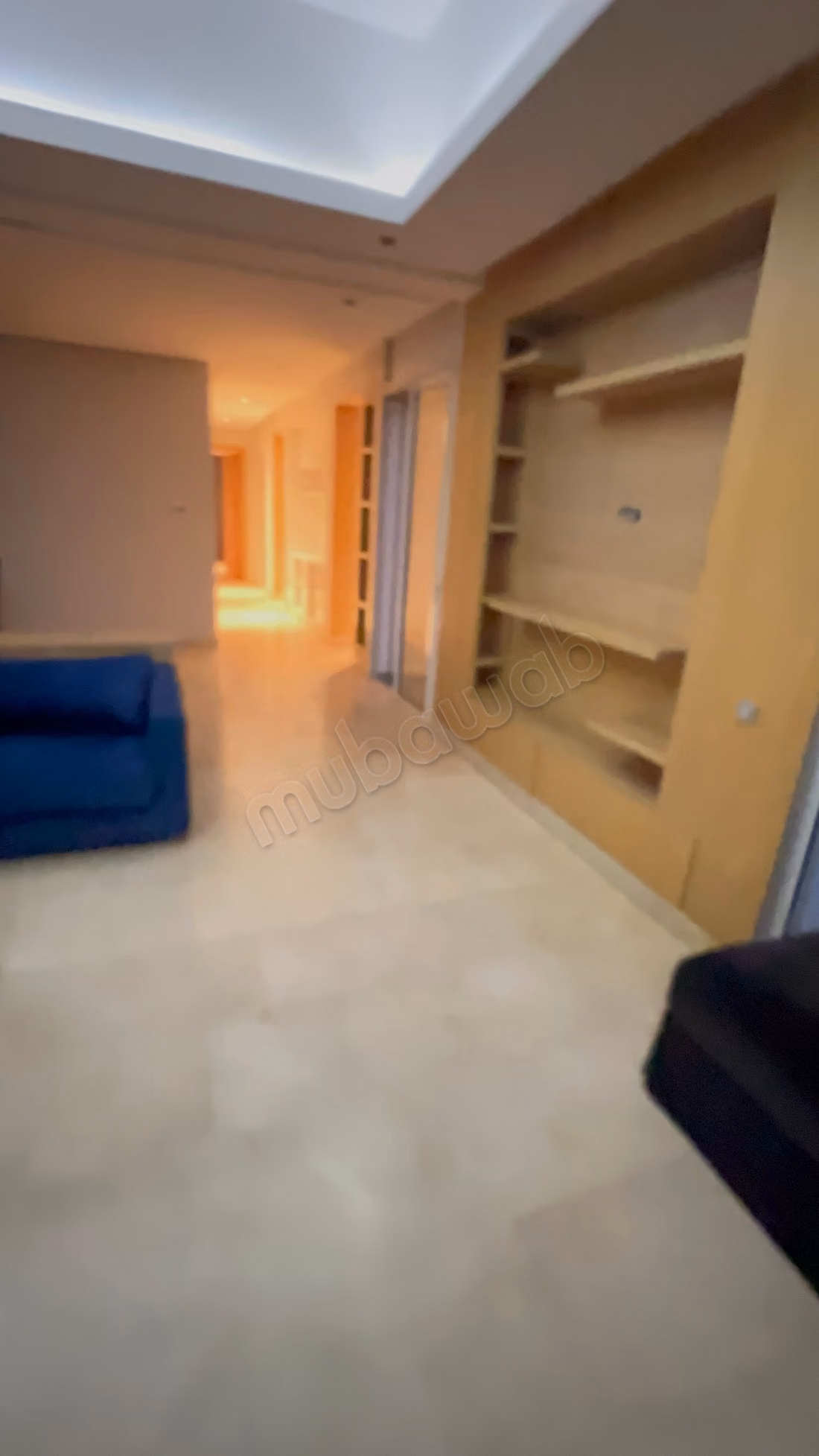 Location villa de haut standing à Ville Verte.
Superficie 1100 m².
Antenne parabolique et sécurité
