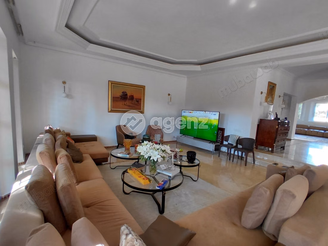 Villa in vendita di 1.000 m², 5 camere California Casablanca