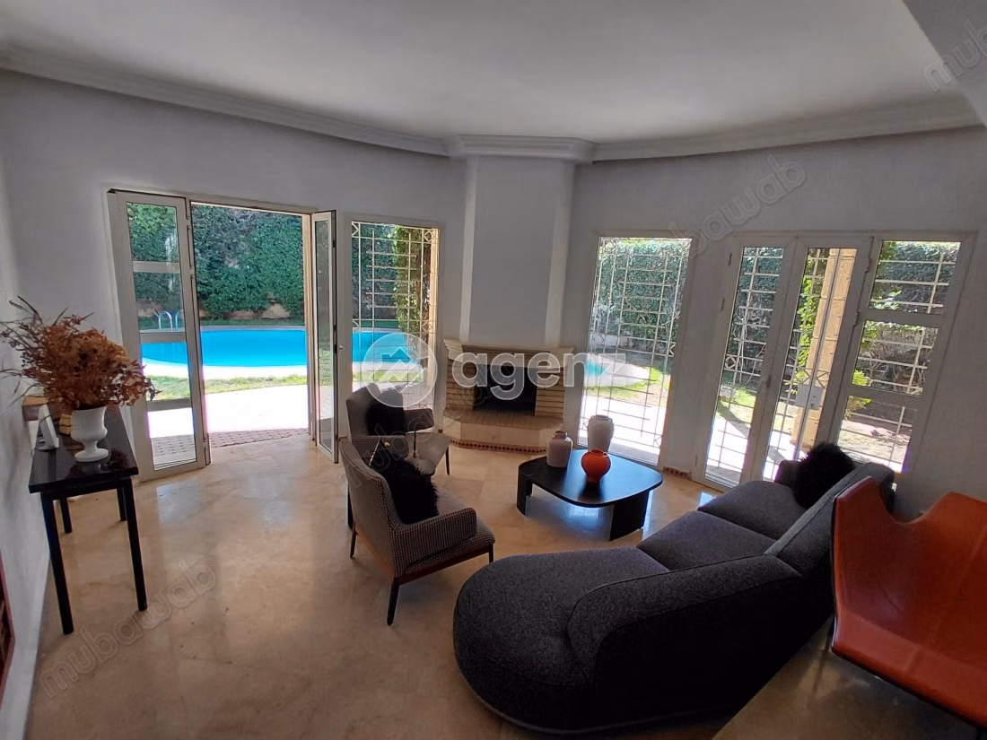 Villa in vendita di 1.000 m², 5 camere California Casablanca