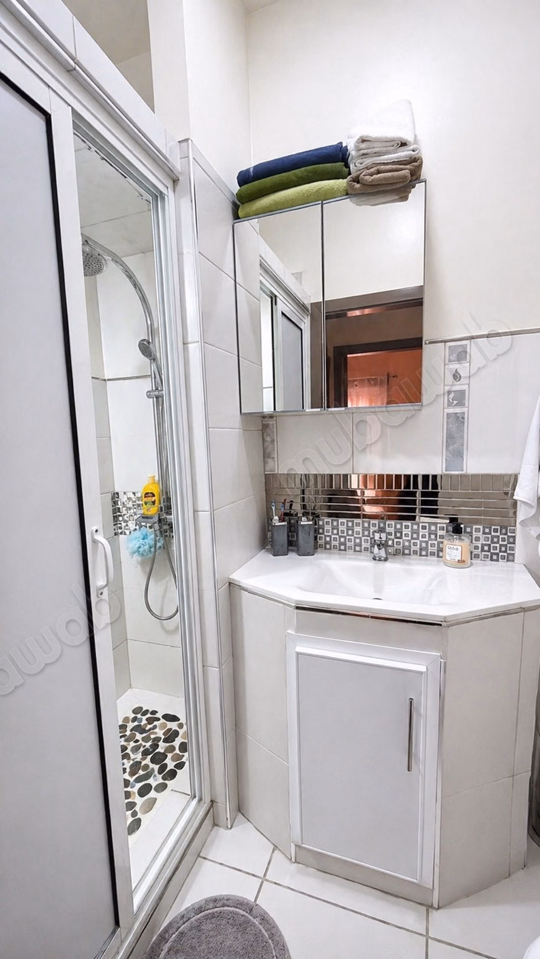 Appartement à l'achat à Sidi Ghanem. Surface totale 55 m². Meublé