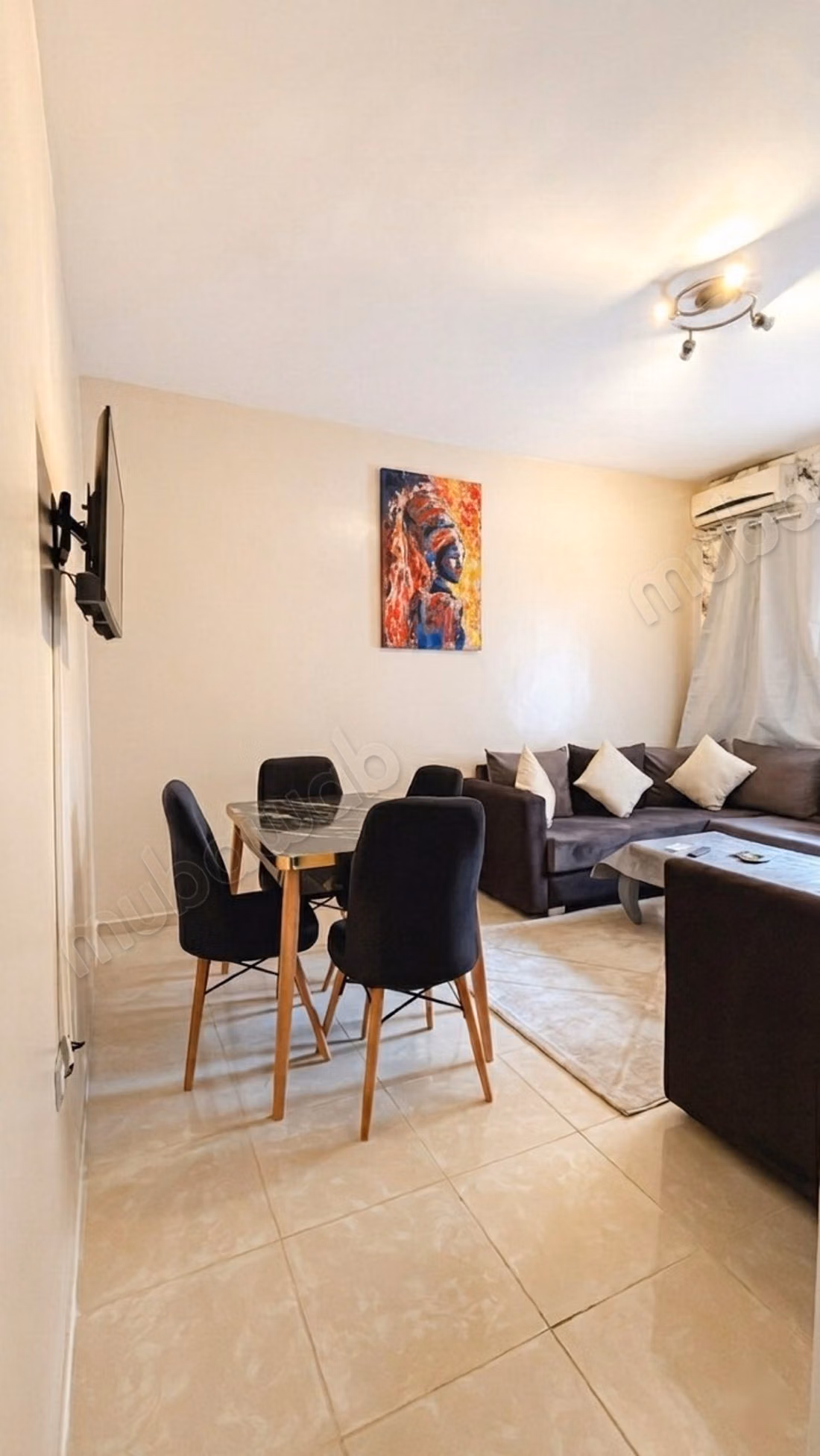 Appartement à l'achat à Sidi Ghanem. Surface totale 55 m². Meublé