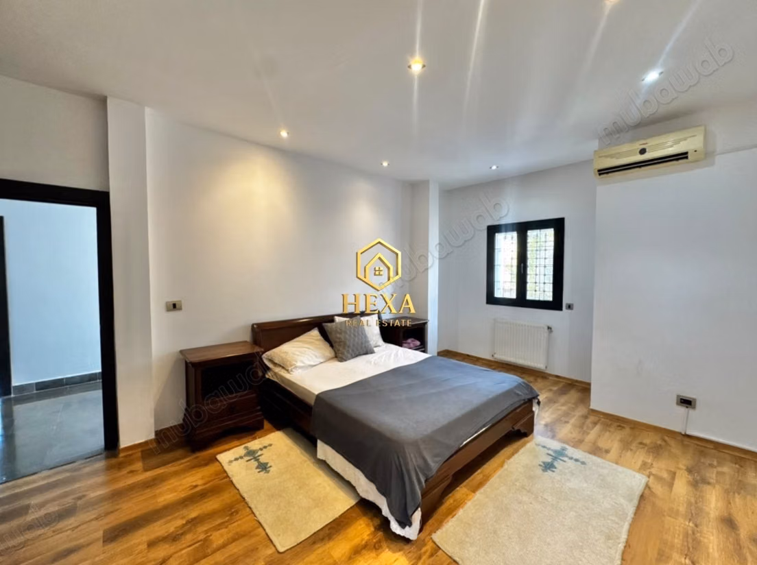Villa S3 con piscina e giardino a La Soukra