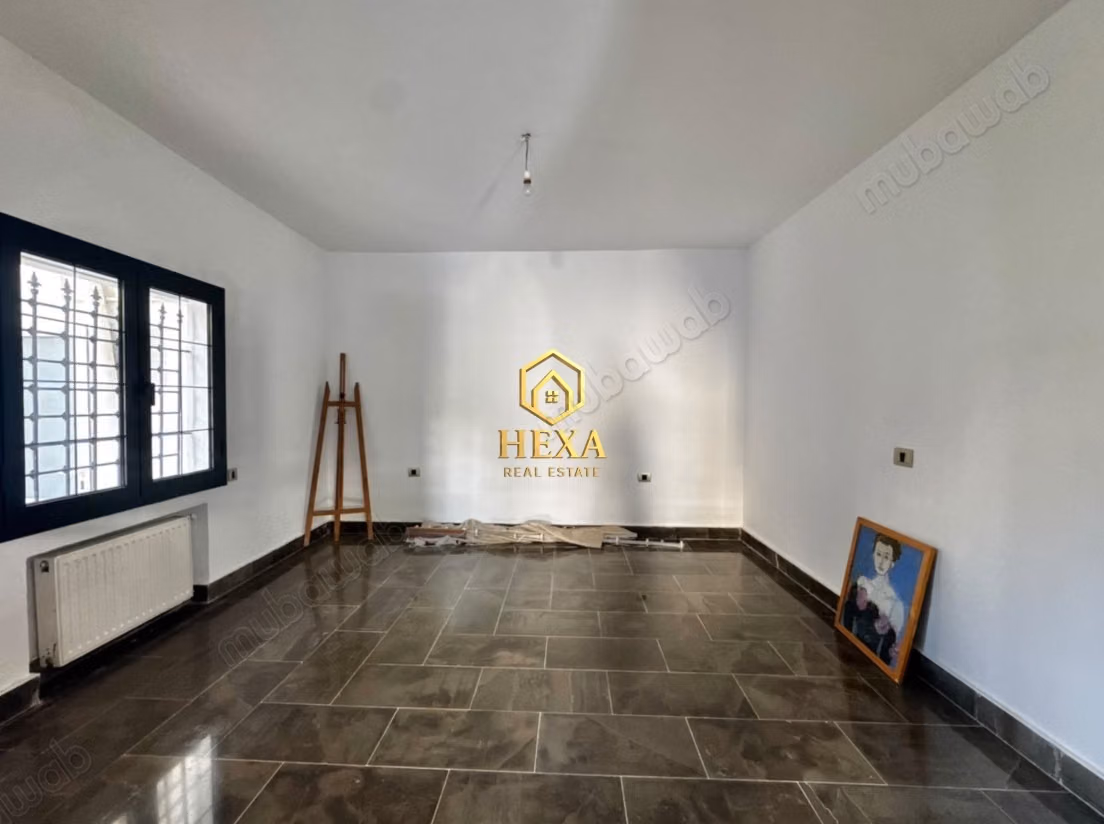 Villa S3 con piscina e giardino a La Soukra