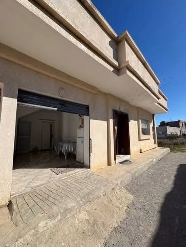 Une belle maison à vendre à kelibia à 180md