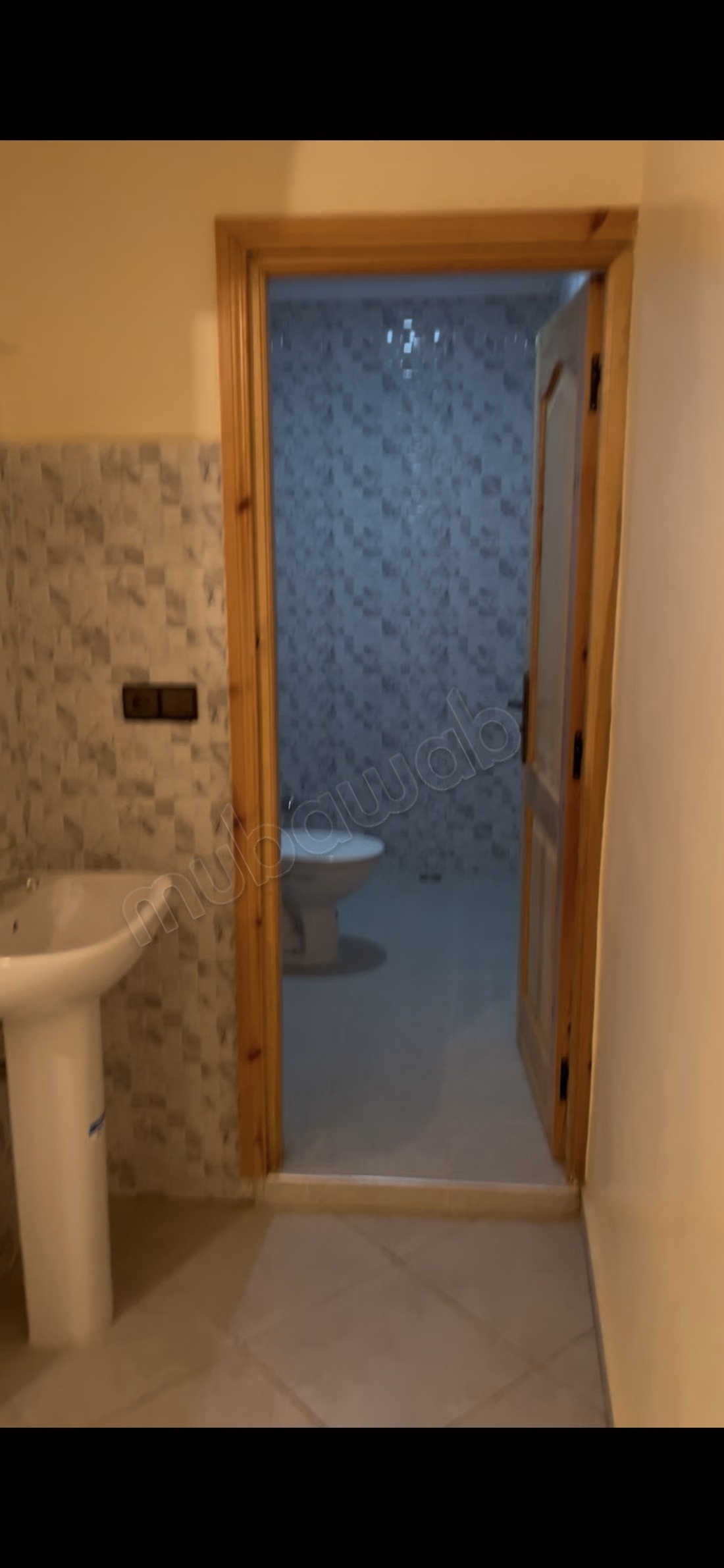 Appartement en location à Haut Anza. 
3 grandes pièces