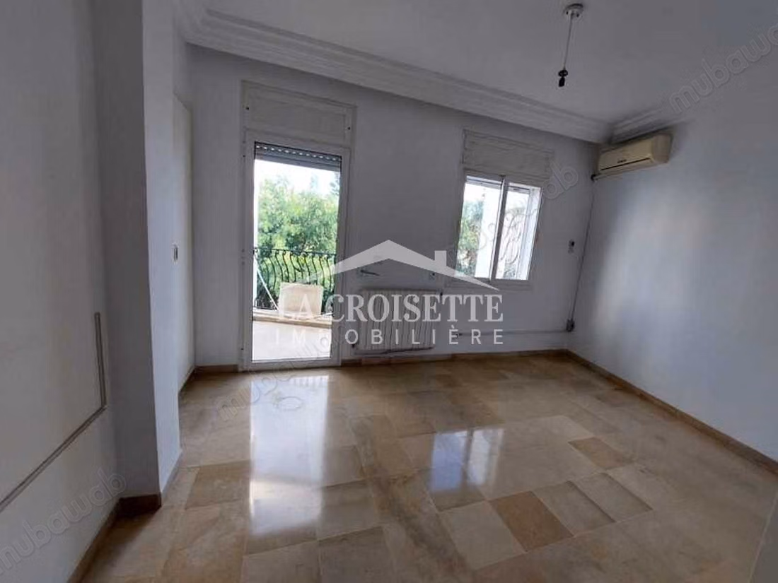 Villa S4 con giardino al Lago 1