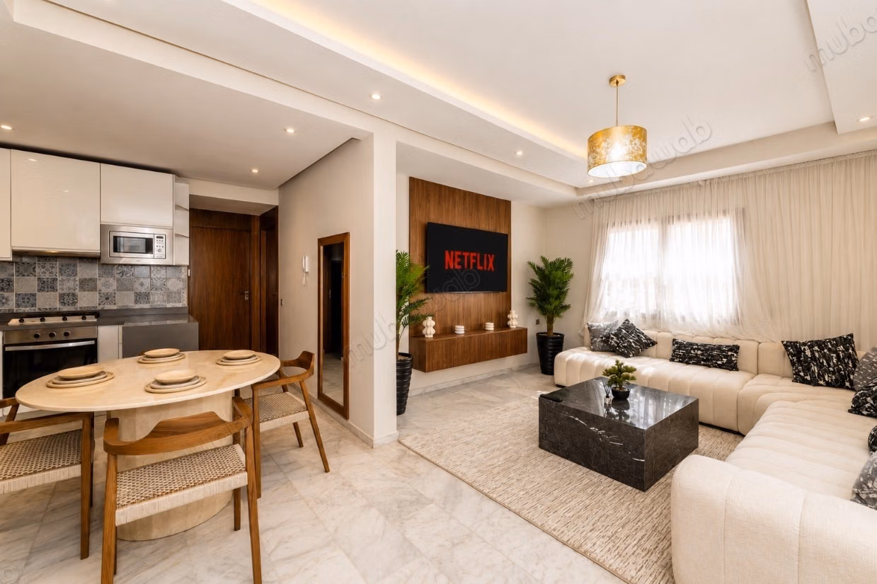 Beautiful 2 Bedroom Apartment for Long Term Rent in Guéliz – Victor Hugo