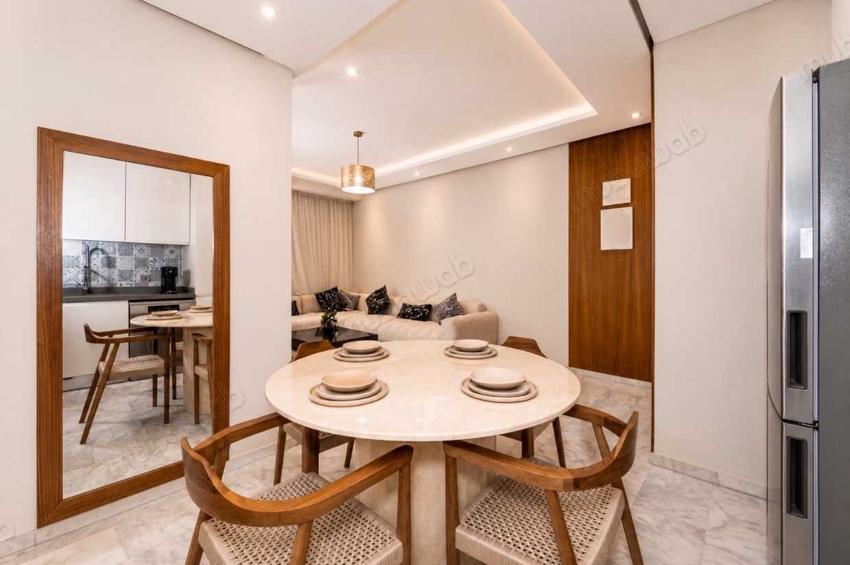 Beautiful 2 Bedroom Apartment for Long Term Rent in Guéliz – Victor Hugo