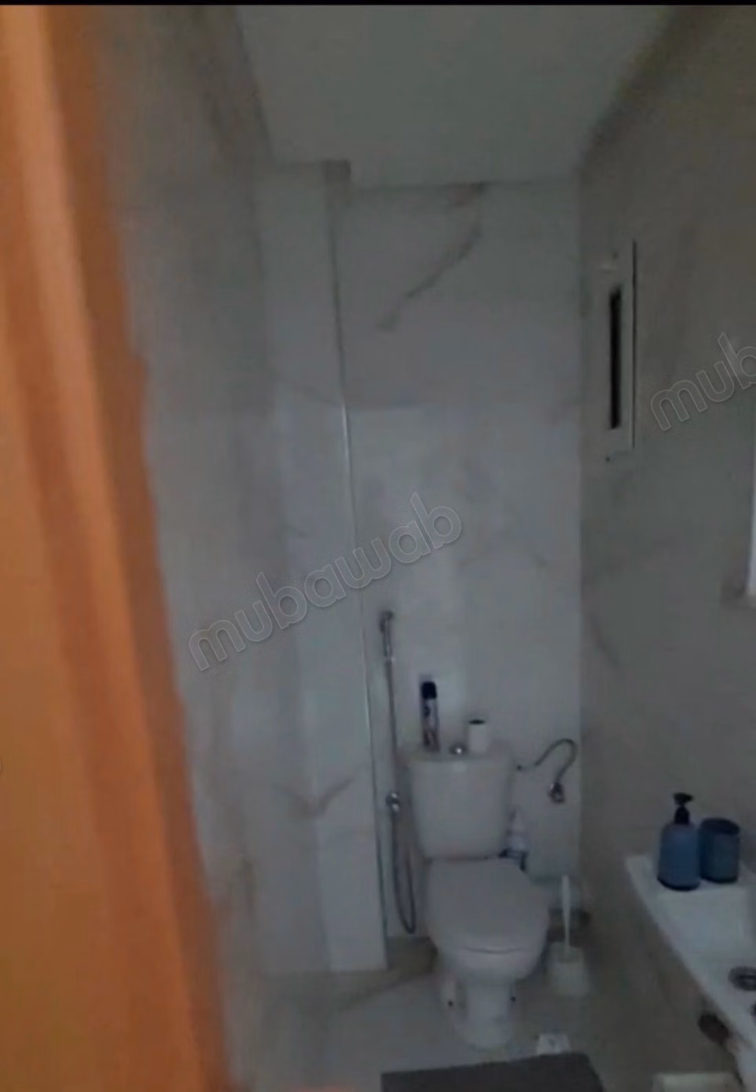 À louer appartement vide avec Piscine