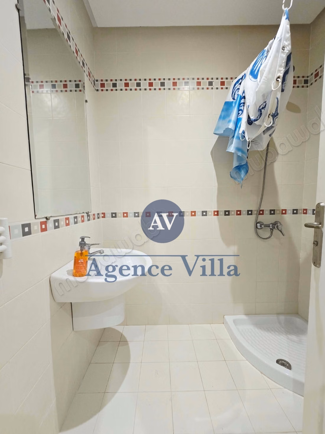 A louer un appartement S2 à la Marsa plage