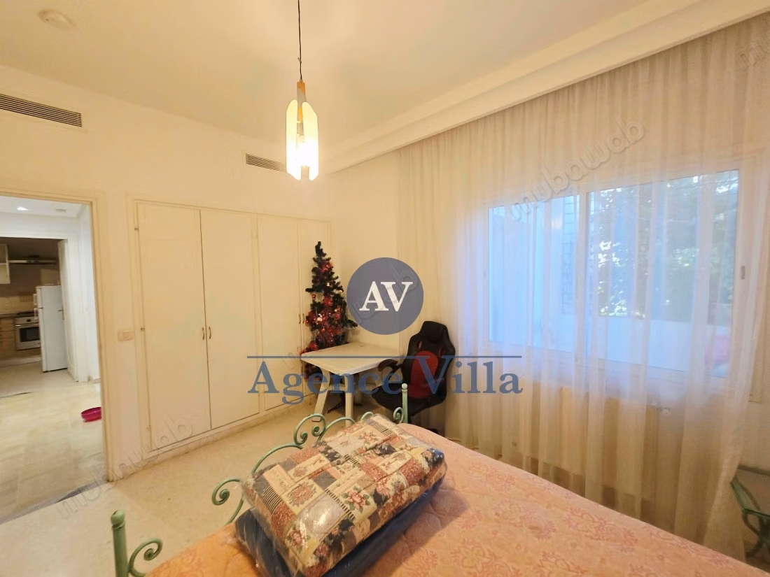 A louer un appartement S2 à la Marsa plage